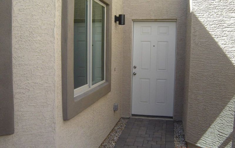 689 DYLAN COURT -  WICKENBURG