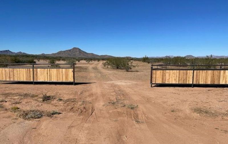0 W BAYS ROAD -  WICKENBURG
