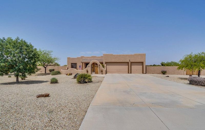 24916 W RED ROBIN DRIVE -  WITTMANN