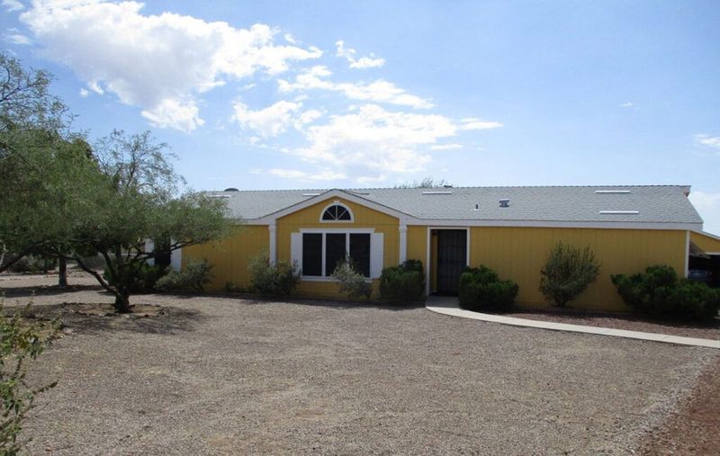 23207 W STAGHORN LANE -  CONGRESS