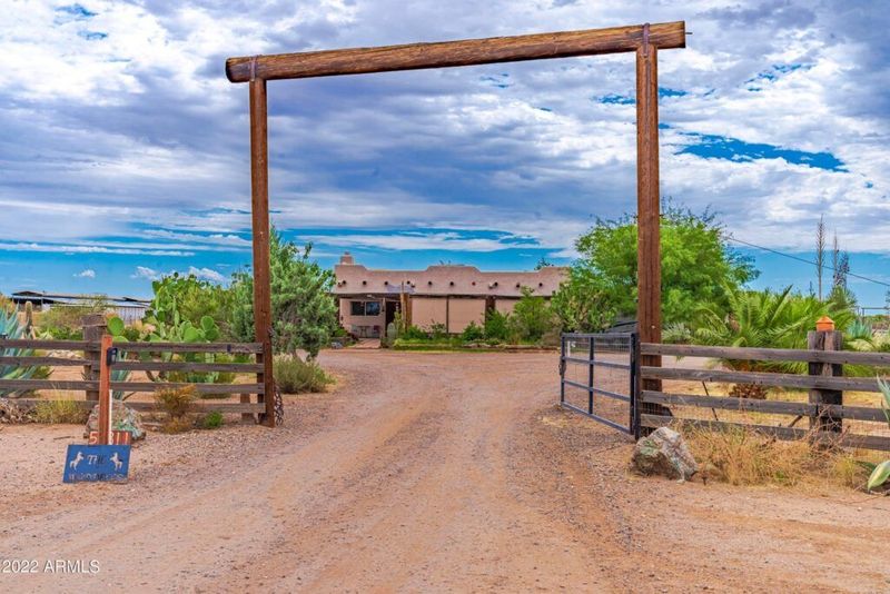 51811 N FOREPAUGH PEAK ROAD -  WICKENBURG