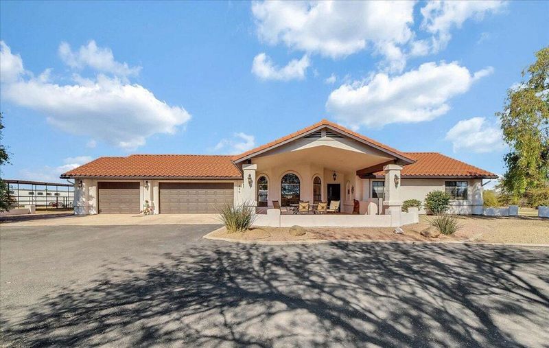 420 N LAZY FOX ROAD -  WICKENBURG