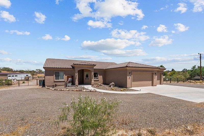 1085 S YAQUI DRIVE -  WICKENBURG