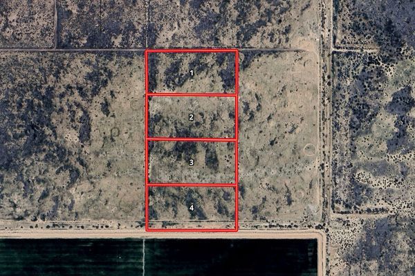 LONG RIFLE ROAD LOTS -  AGUILA