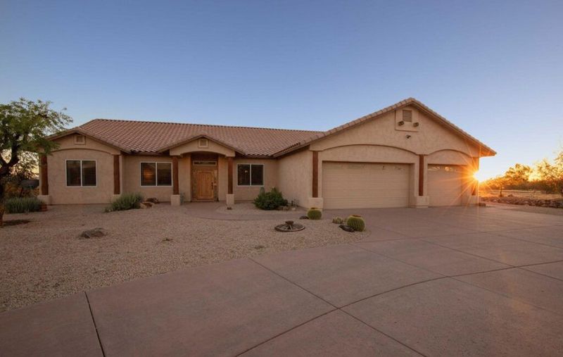 21445 W VISTA ROYALE DRIVE -  WICKENBURG